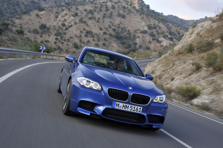  BMW M5 2011 года  (фото 144 из 344)